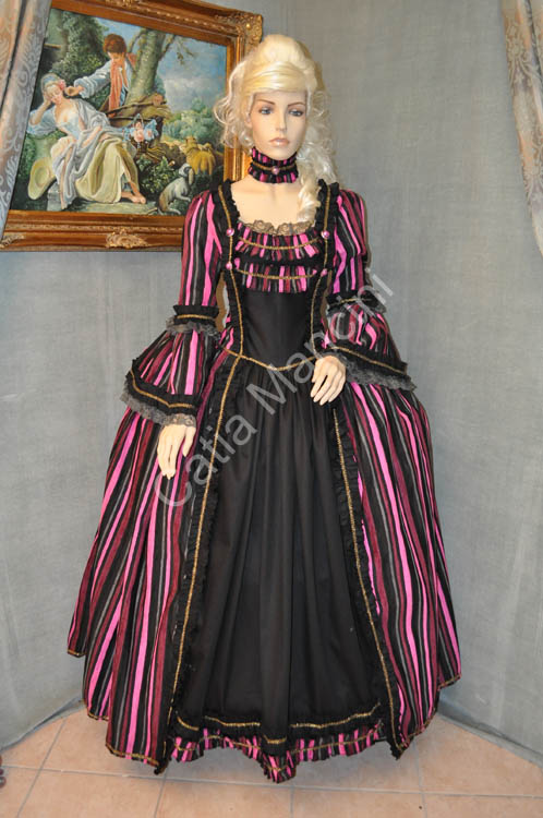 Costume Storico del 1700 Veneziano (9)