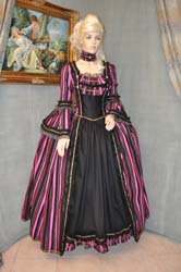 Costume Storico del 1700 Veneziano (2)