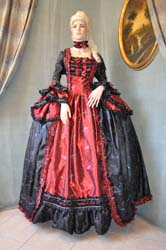 costume-storico-nobildonna-di-venezia