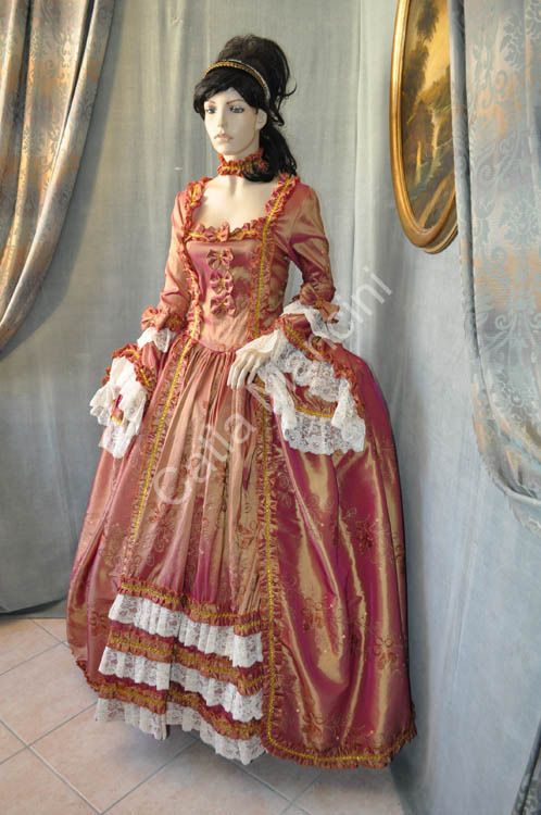 Costume-Storico-Nobildonna-Veneziana-Taffeta (2)