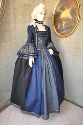 Costume-Dama-di-Corte-con-Strangolino (2)
