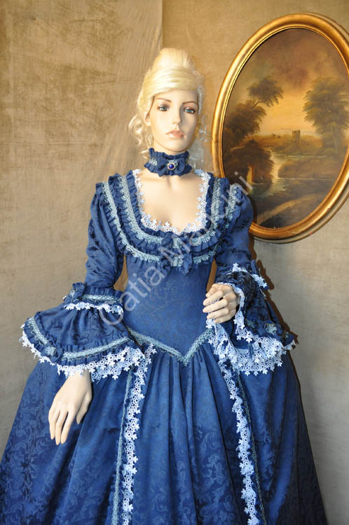 Abito-Nobildonna-di-Venezia-1700-Strangolino (11)