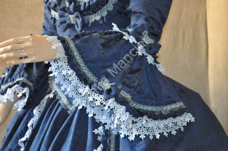 Abito-Nobildonna-di-Venezia-1700-Strangolino (8)