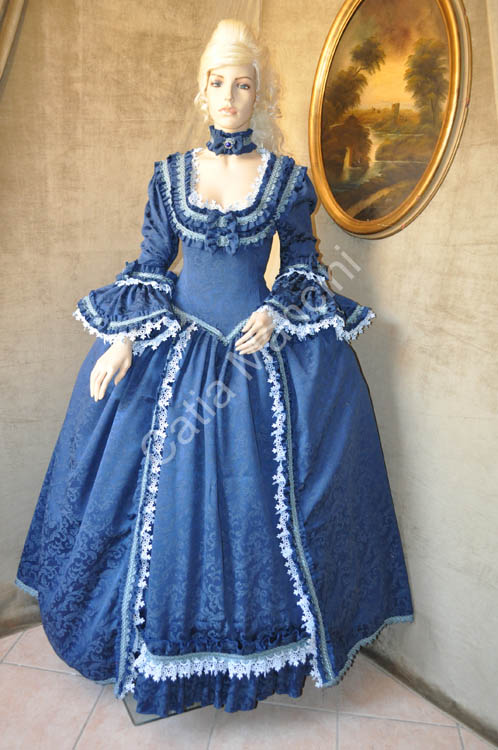 Abito-Nobildonna-di-Venezia-1700-Strangolino