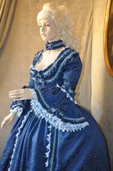 Abito-Nobildonna-di-Venezia-1700-Strangolino (7)