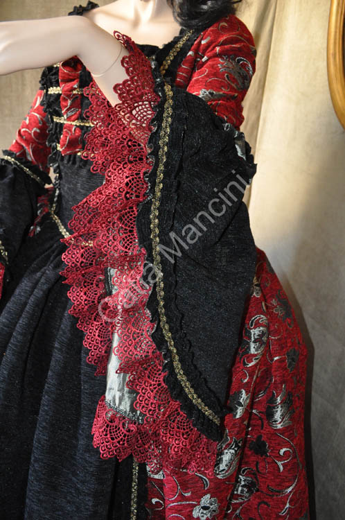 Vestito-Veneziano-del-1700 (3)