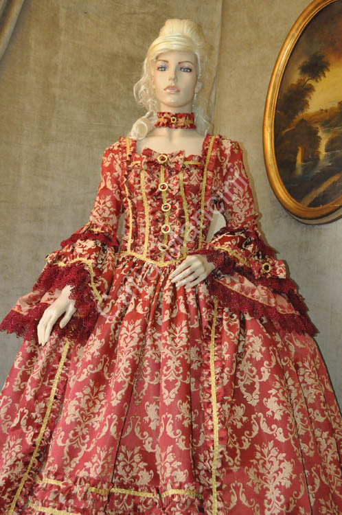 Costume-Storico-Nobildonna-1700 (1)