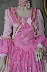 Marie Antoinette Bals de Versailles Costume (3)