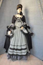 Costume-Donna-del-700