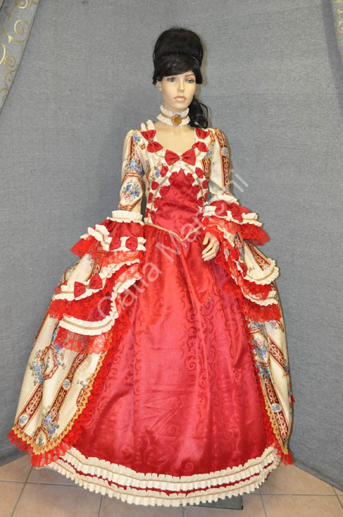 Vestito femminile ballo cavalchina 1700 (3)