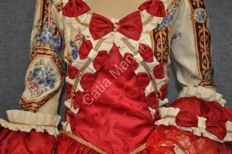 Vestito femminile ballo cavalchina 1700 (6)