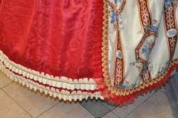 Vestito femminile ballo cavalchina 1700 (12)