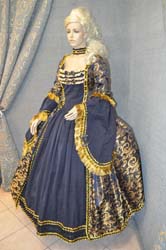 Vestito-Storico-Donna-1700 (1)