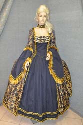 Vestito-Storico-Donna-1700