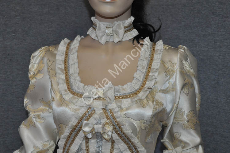 Vestito Teatrale Donna del 1700 (2)
