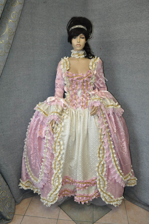 Costume Dama del 1700 (19)