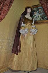 Donna del Medioevo (15)