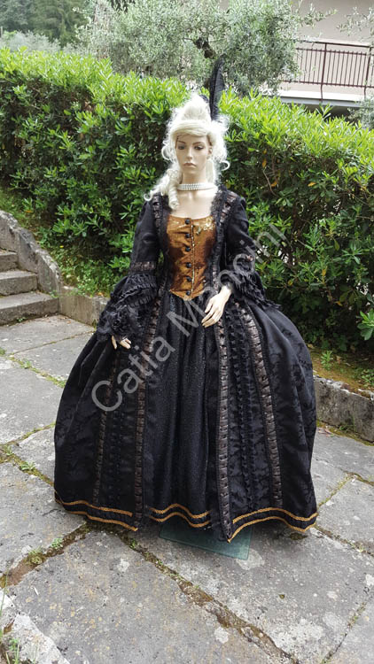 Costume Dama Nera del 1700 Catia Mancini (4)