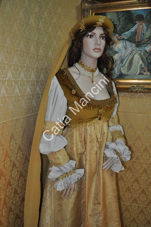Vestito Femminile del Medioevo (11)
