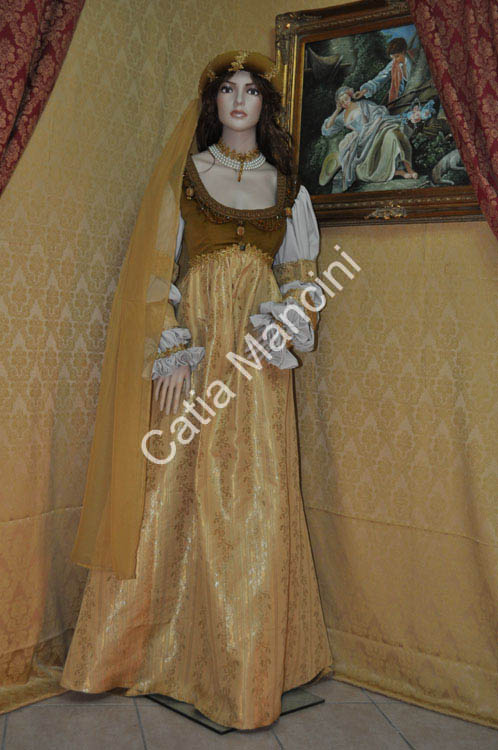 Vestito Femminile del Medioevo (9)