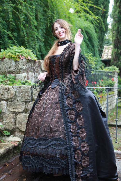 madetomeasure historicalcostume (1)