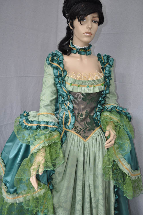 Carnival clothing Venice Italy (7)