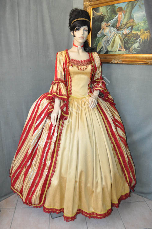 Abito Donna del Settecento (2)