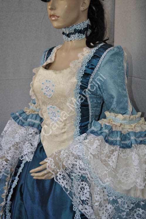 Costume Marie Antoinette of 1700 women (15)