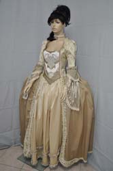 costume storico donna 1700 (1)