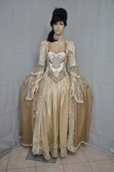 costume storico donna 1700 (2)