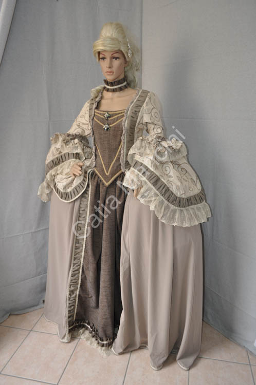 abito femminile del 1700 (14)