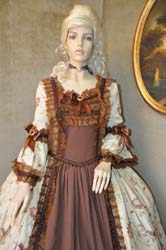 Vestito Signora Borghesia Venezia 1700 (1)