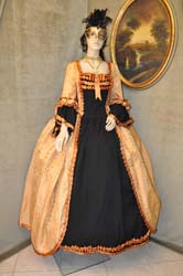 Vestito-Nobildonna-di-Venezia-1700 (15)