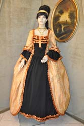 Vestito-Nobildonna-di-Venezia-1700
