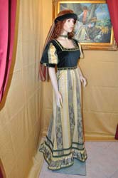 Abito Femminile del Medioevo 1400 (4)