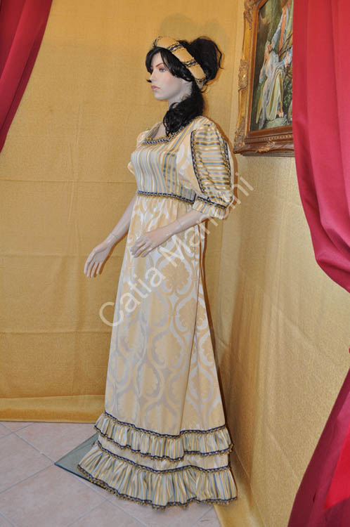 Veste tipica del 1400 Medioevo (11)