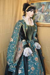 Costume Storico Donna del Cinquecento (7)