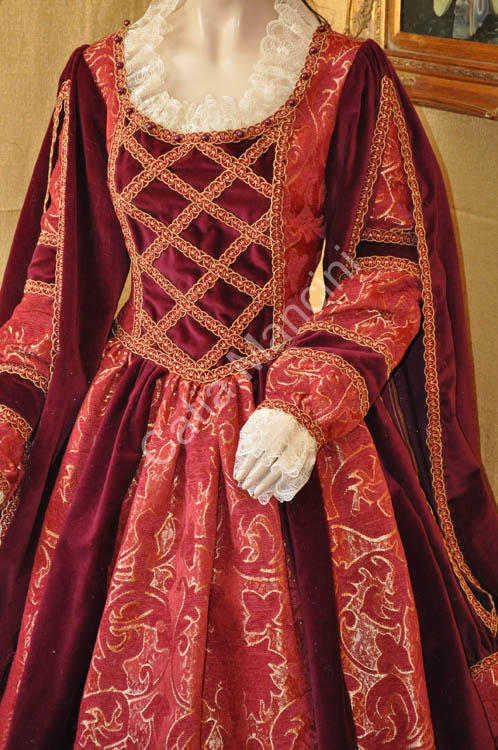 Vestito Storico Donna del 1500 (3)