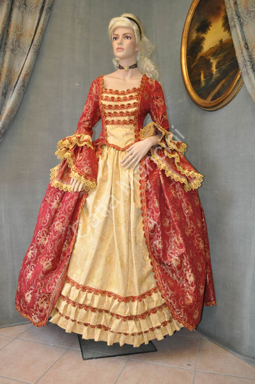 Costume-Storico-Donna-del-1700