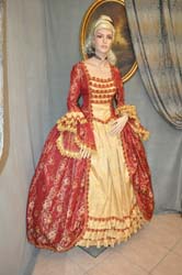 Costume-Storico-Donna-del-1700 (11)