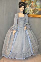 Costume-Storico-Donna-1700