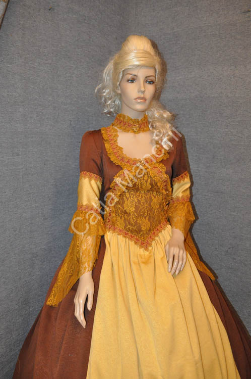 Vestito donna del 1700 (7)
