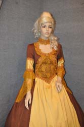 Vestito donna del 1700 (7)