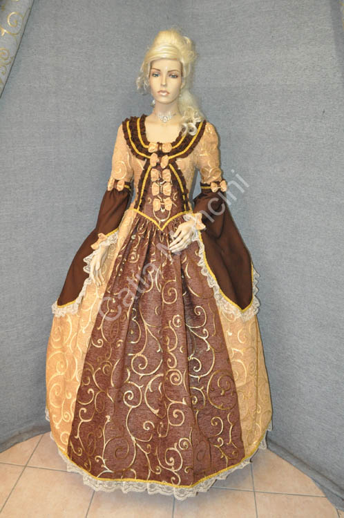 costume epoca 1700 (1)