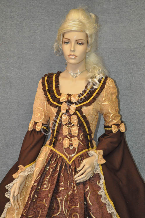 costume epoca 1700 (10)