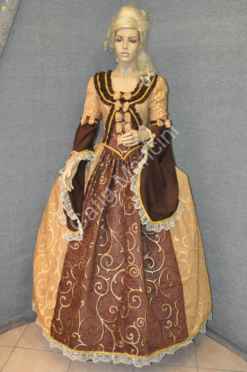 costume epoca 1700 (14)