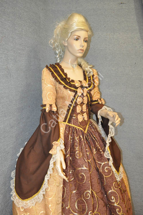 costume epoca 1700 (15)