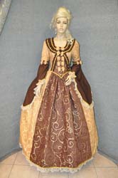 costume epoca 1700 (3)