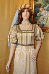 Sartoria Medioevale Costume per Rievocazione (3)