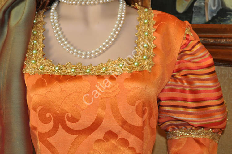 Costumi Storici in offerta Vendita online (2)
